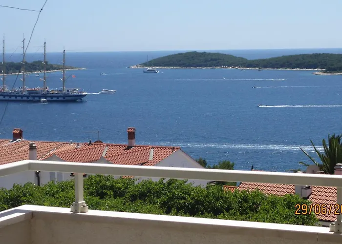 J&B Holiday House Hvar